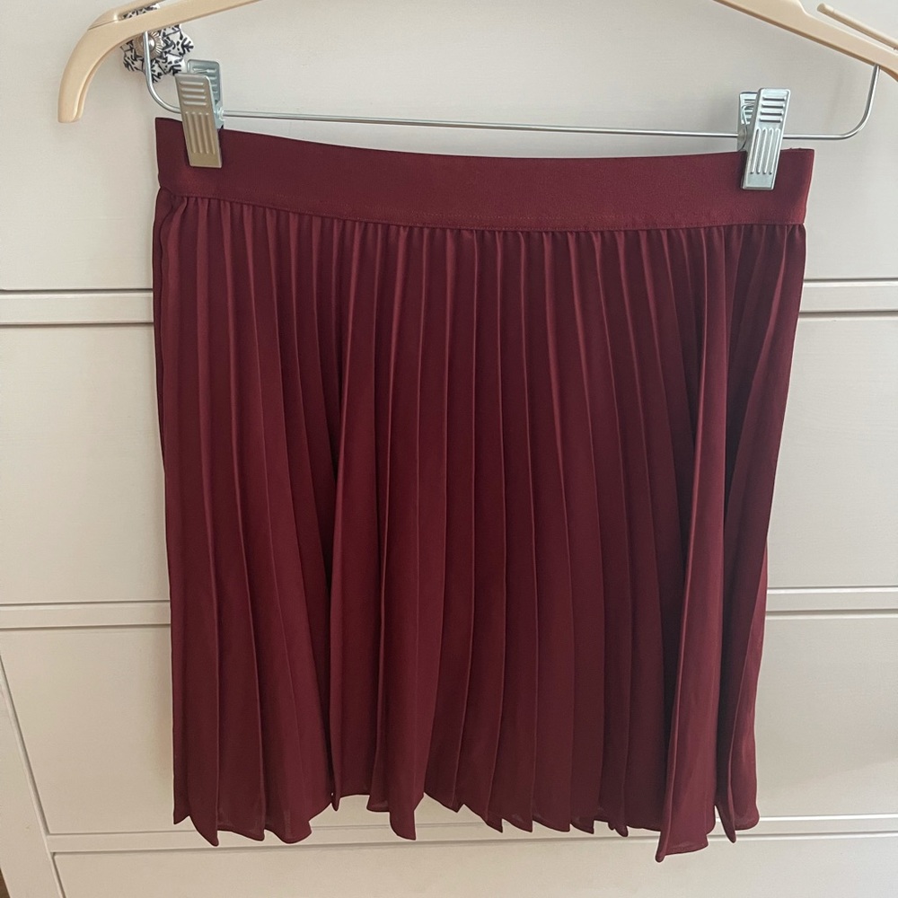 Express Elastic Skirt